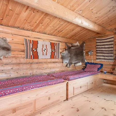 Charmerende Bondehus Med Fantastisk Udsigt Pa Syndin *