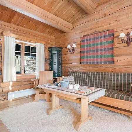Charmerende Bondehus Med Fantastisk Udsigt Pa Syndin Vang I Valdres