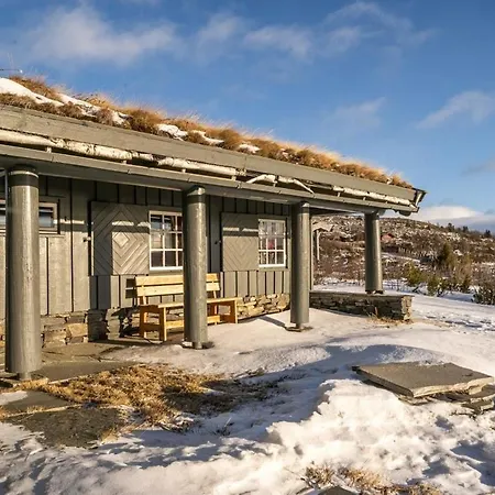 Charmerende Bondehus Med Fantastisk Udsigt Pa Syndin Vang I Valdres